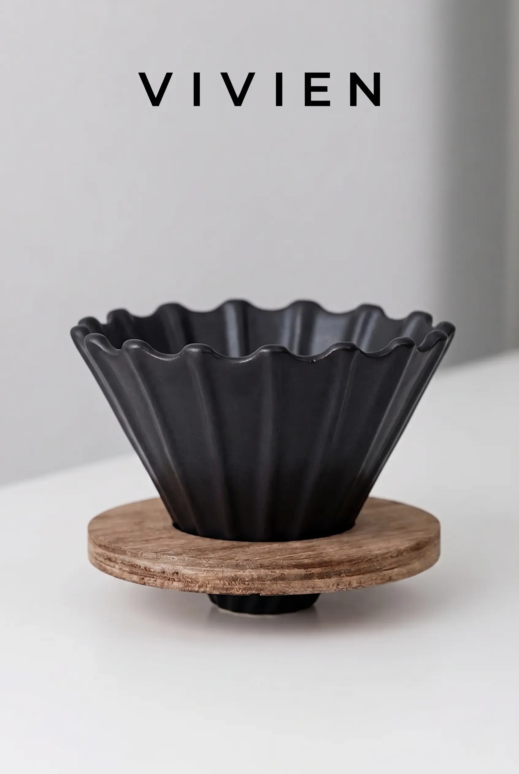 Siyah V60 02 Seramik Dripper Kahve Demleme Ekipmanı