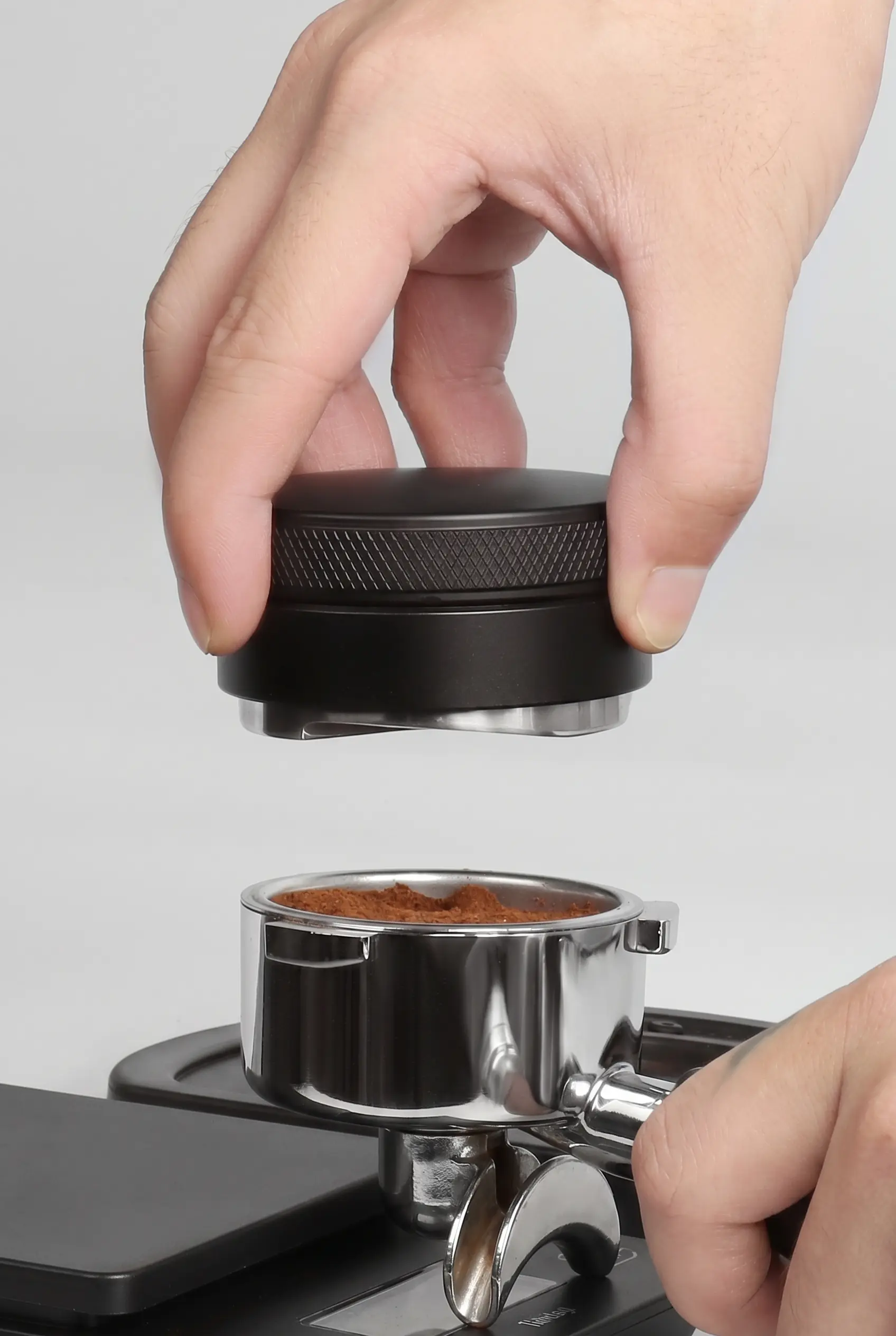 58 mm Makaron Tamper ve Profesyonel Kahve Düzleme Aparatı - Çelik