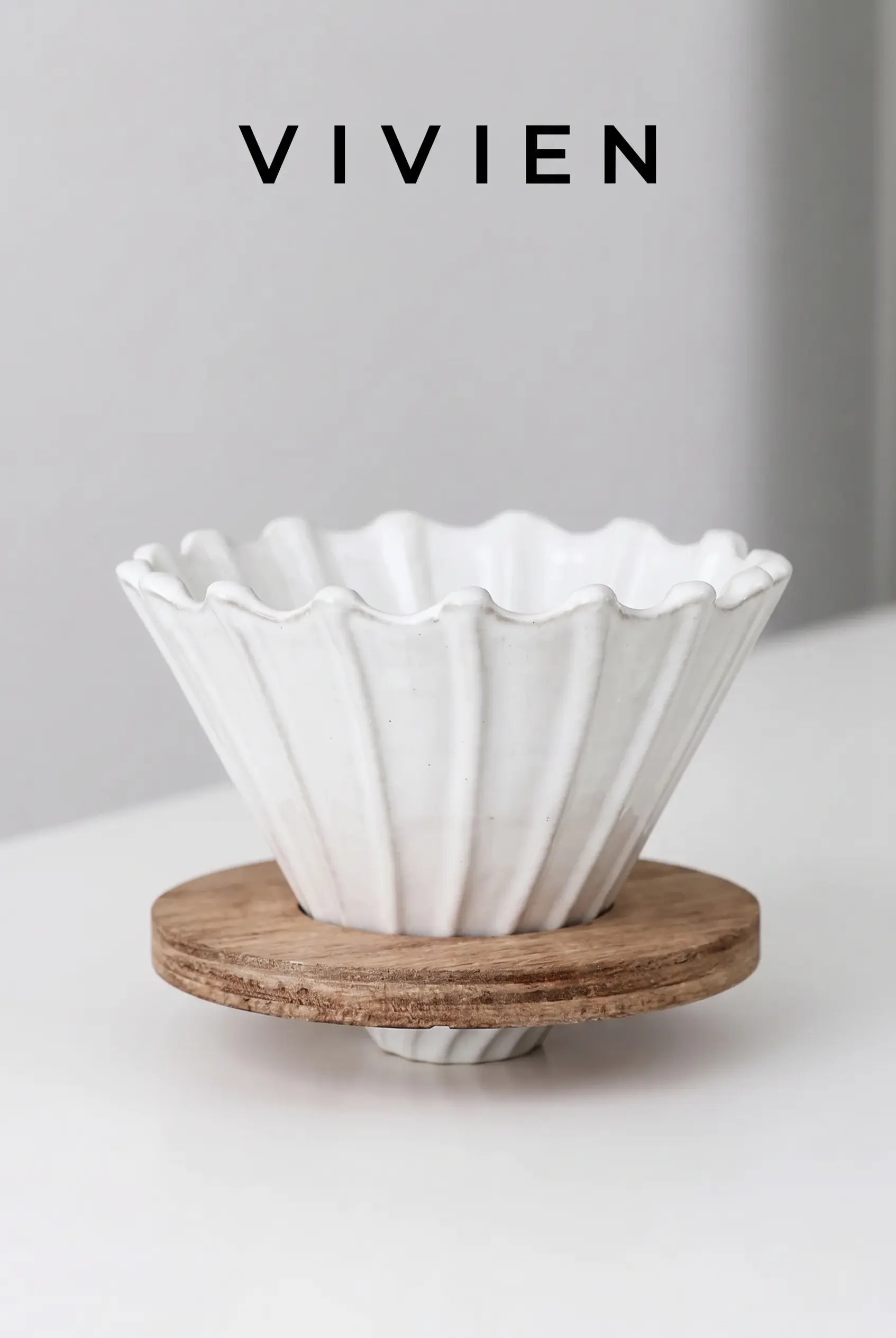 Beyaz V60 02 Seramik Dripper Kahve Demleme Ekipmanı